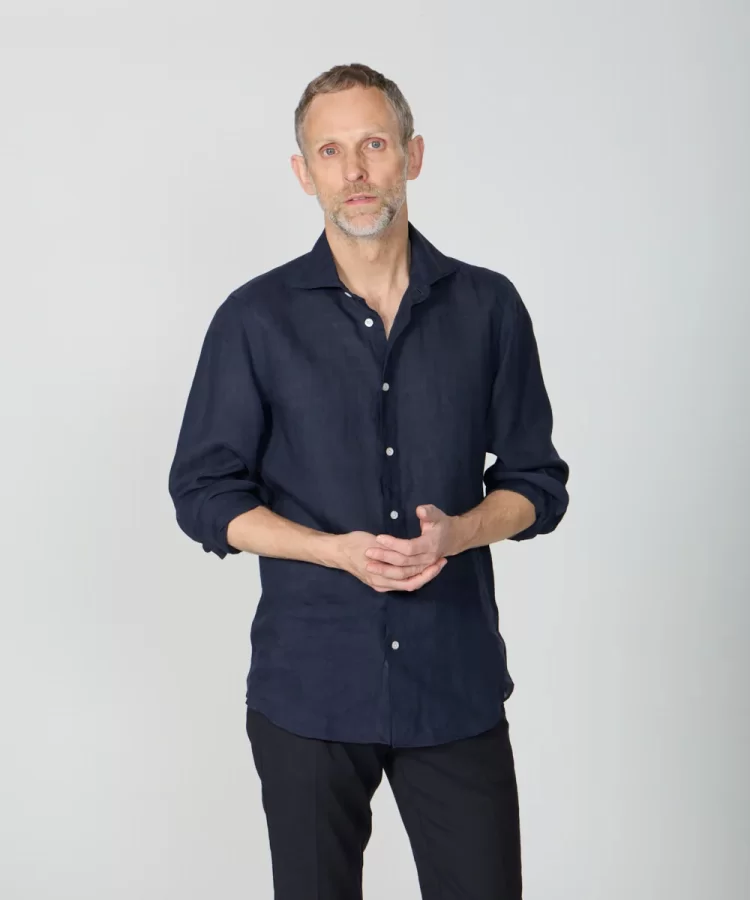 FM251UAC0650BALISM_11NAVY_FINAMORE_1_1800x1800