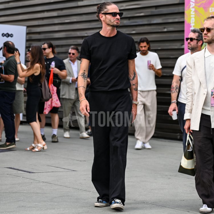 T-Shirt and Slacks Outfit OTO_0904
