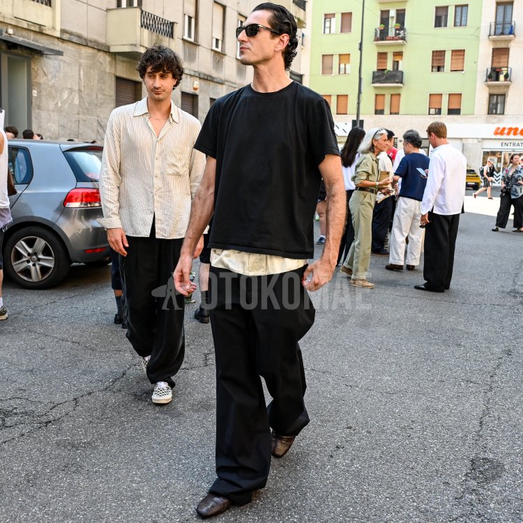 T-Shirt and Slacks Outfit OTO_3674