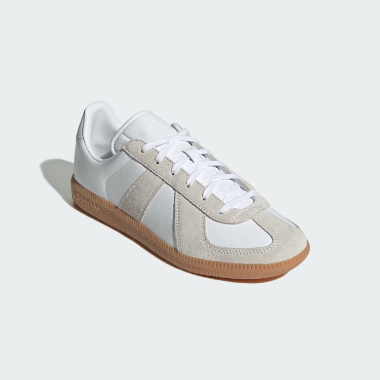 BW_-_BW_Army_Shoes_JR2002_04_standard