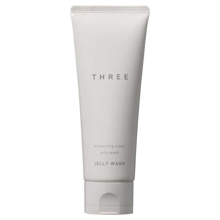 THREE “Balancing Clear Jelly Wash”