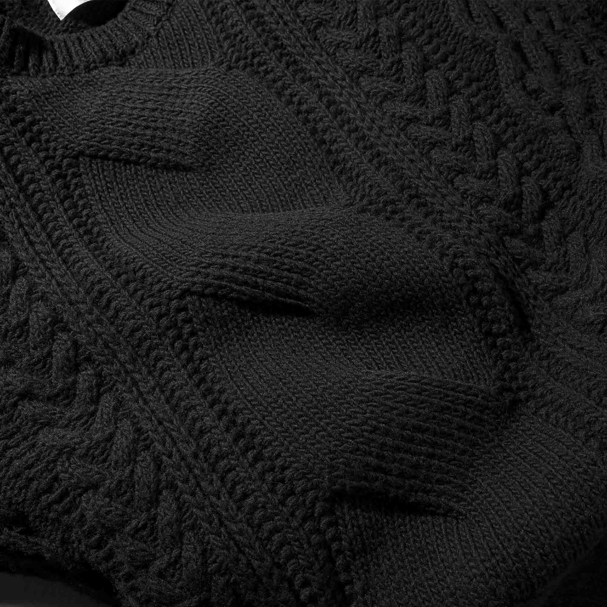 Great texture and warmth. 100% French merino wool yarn