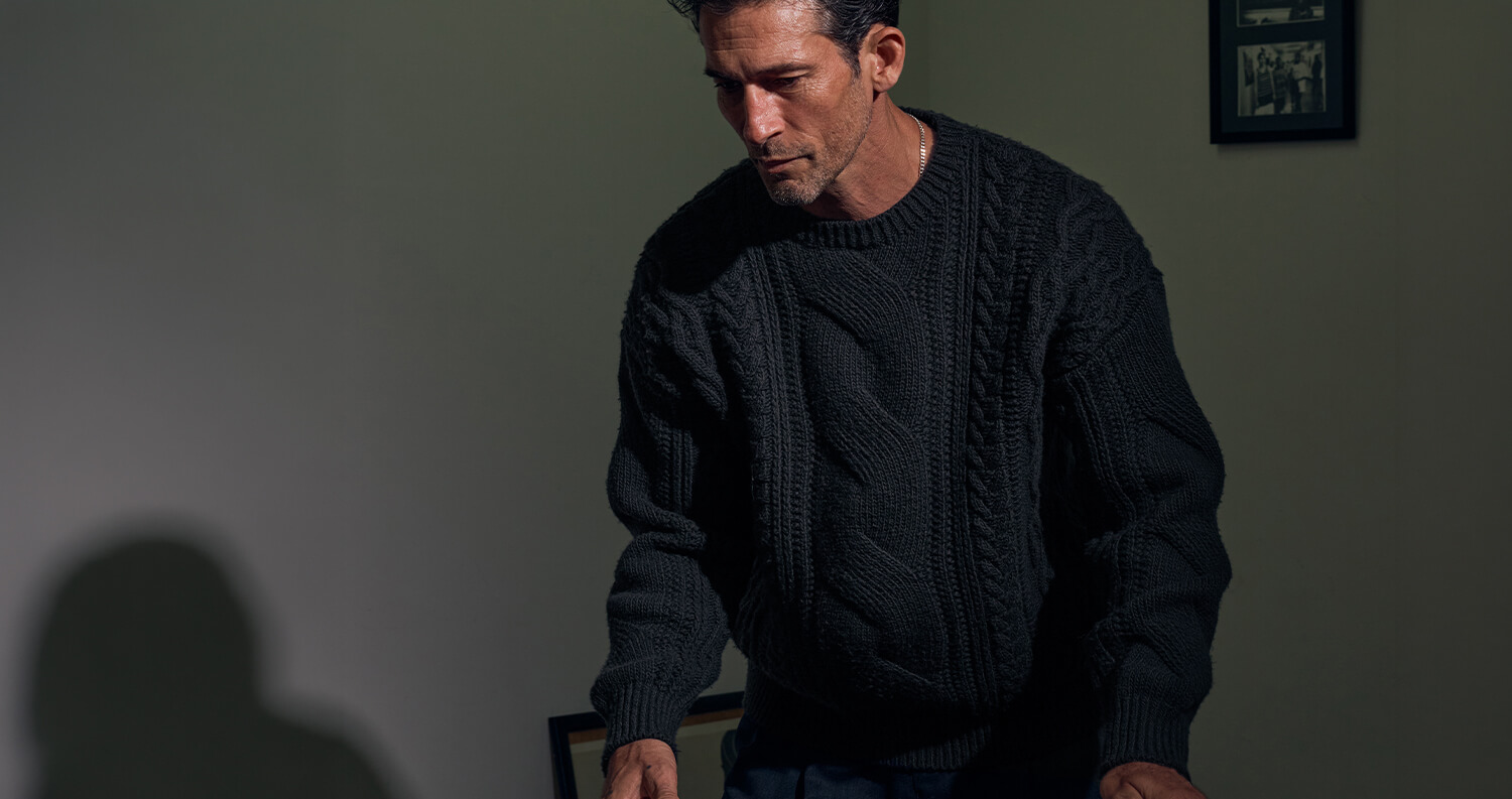 Master Your Winter Outfits with “Cable-Knit” That Evokes the Spirit of Armor!